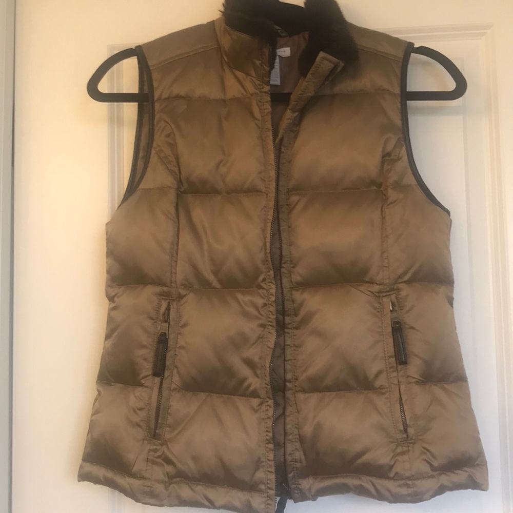 Like new vest